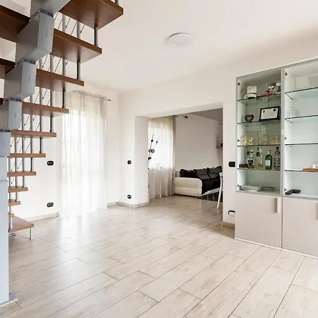 Di Campagna-with Wifi And Private Parking شقة