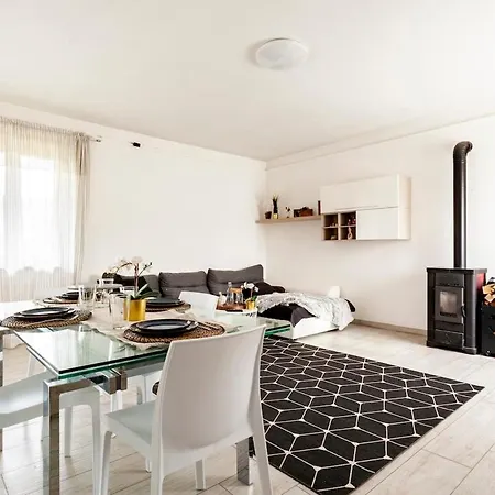 Di Campagna-with Wifi And Private Parking شقة Pecetto di Valenza