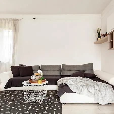 Di Campagna-with Wifi And Private Parking * Pecetto di Valenza